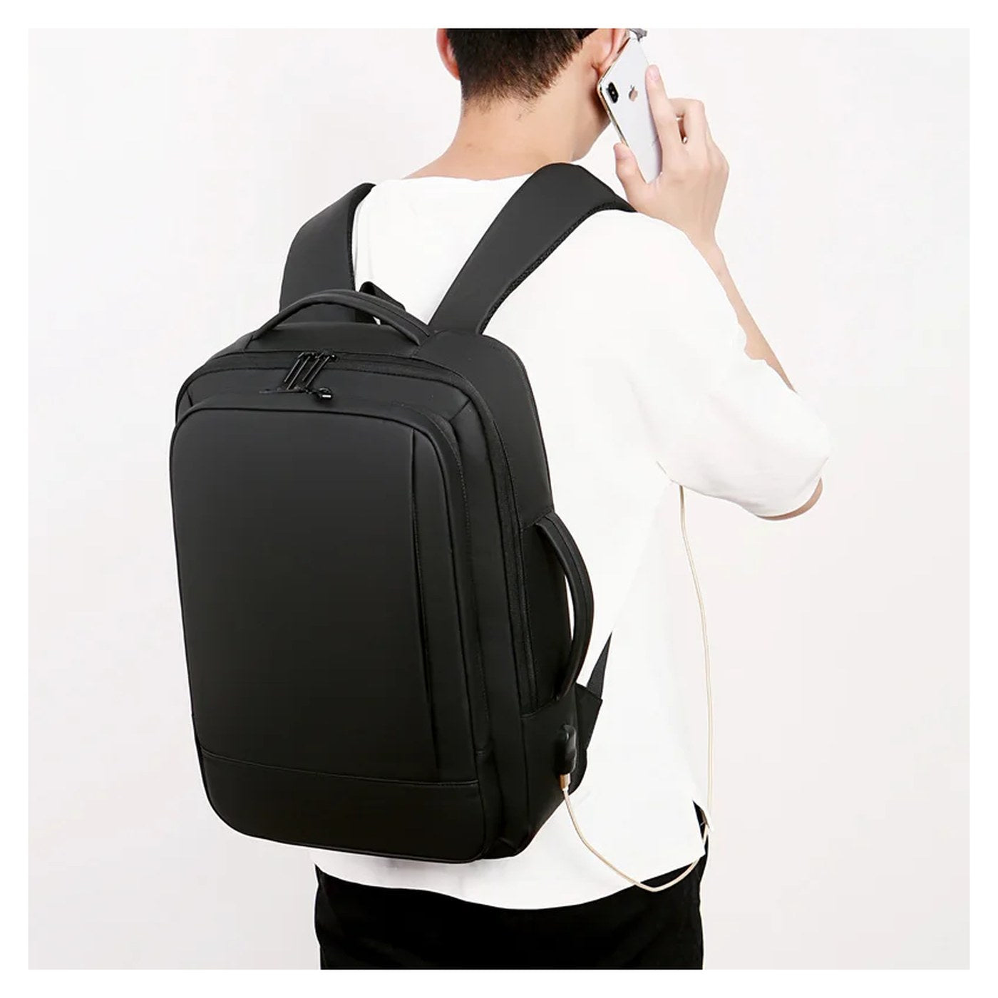 Mochila de negocios expansible con puerto USB