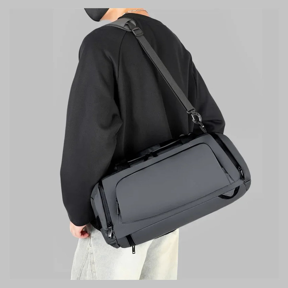 Bolsa de viaje con compartimento para calzado y bolsillo húmedo